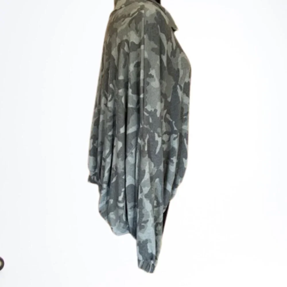 Camo Print Pullover Zip Sweatshirt   8238 - Picture 7 of 10